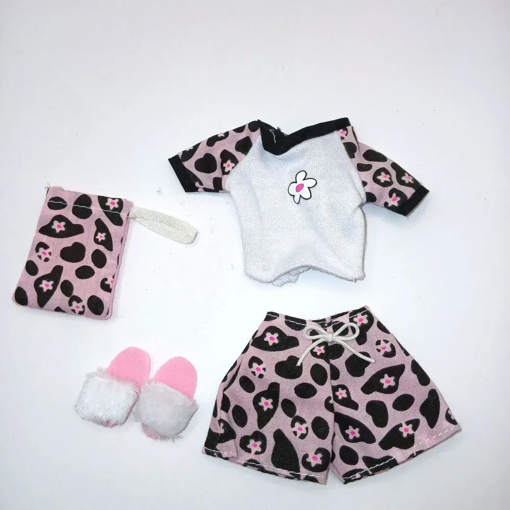 Barbie Fashion Avenue Glow in Dark Pink & Black Pajama Top Shorts Slippers & Bag